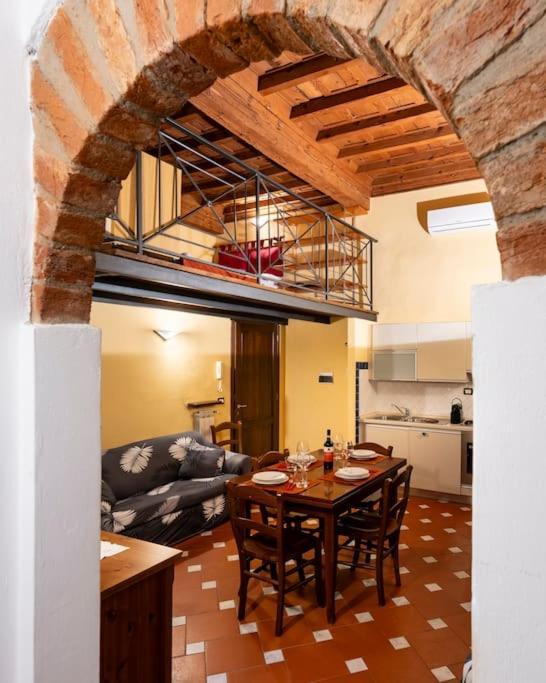 Keys Of Italy - Serragli 55 - Stile Rustico Rinascimentale In Oltrarno Florence Ngoại thất bức ảnh