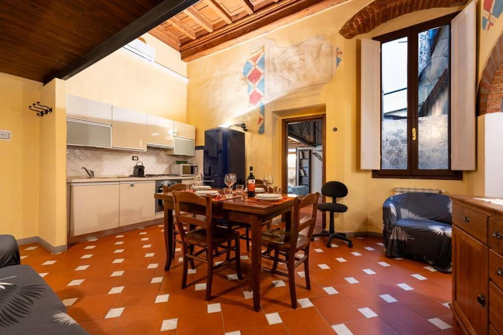 Keys Of Italy - Serragli 55 - Stile Rustico Rinascimentale In Oltrarno Florence Ngoại thất bức ảnh